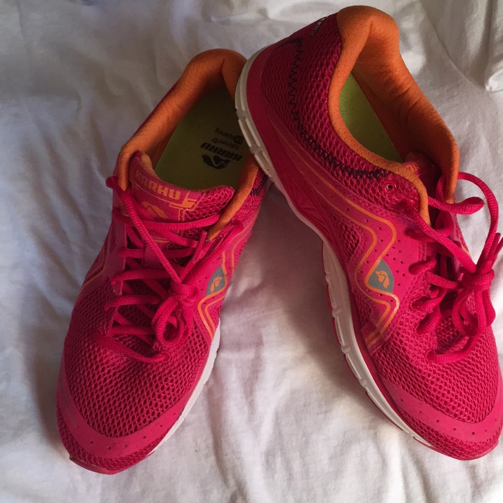 Karhu fluid fulcrum sneakers women’s 10.5